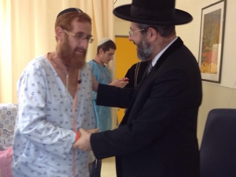 הרב הראשי ביקר את יהודה גליק