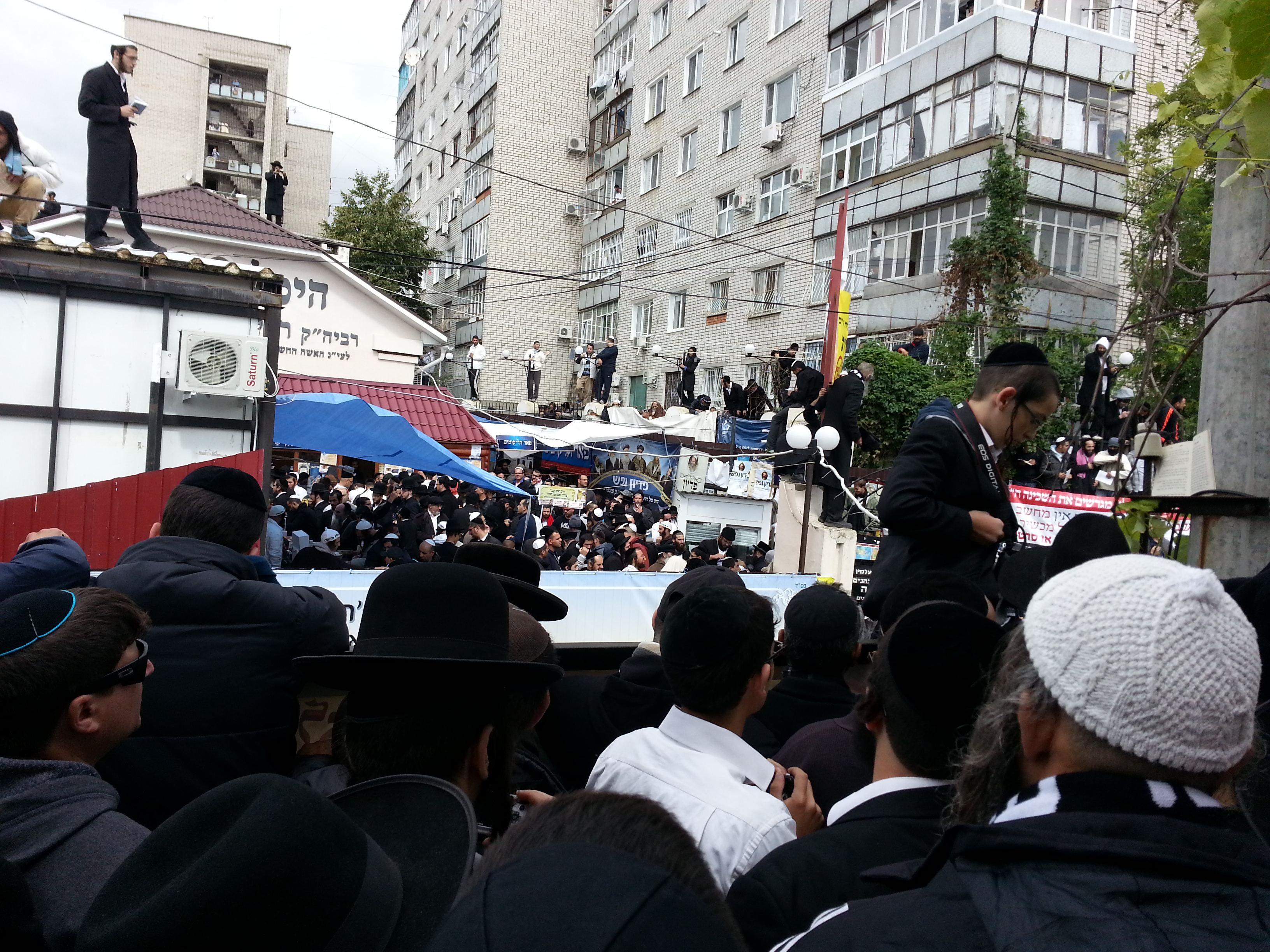 ראשי ברסלב מחייכים בסיפוק: "ימי ר"ה עברו בשלום"