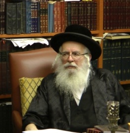 "תוך הנחל" לפרשת יתרו ● בשבילי נברא העולם