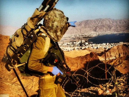 חג פסח על גבול המערכת