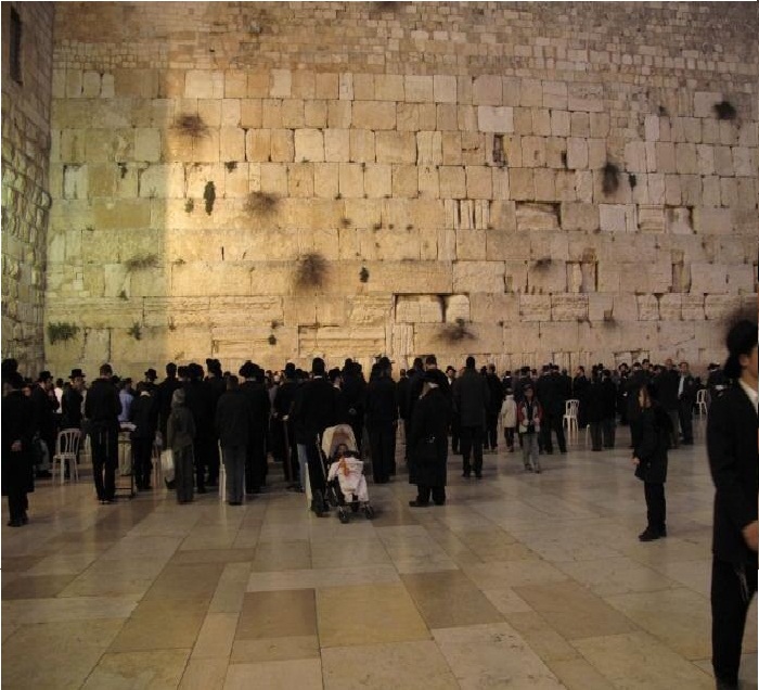 זעם בציבור החרדי: נתניהו יכשיר את את תפילות הרפורמים בכותל המערבי