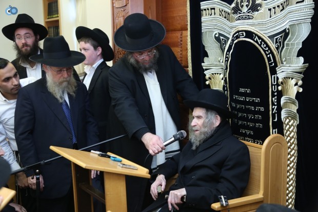 הגראי"ל בדרשתו. צילום: קוקר