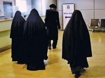 האם נשות השאלים יהפכו לכת?