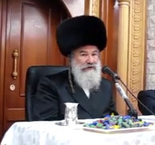 האדמו"ר מאשלג: "שיויון בנטל פירושו שחילוניים ילמדו תורה"