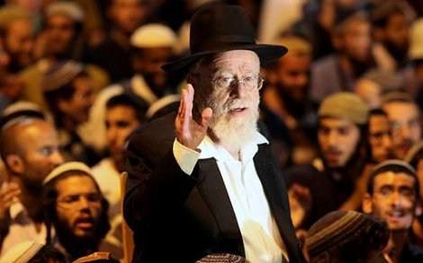 הרב דב ליאור, מכותבי המכתב (צילום: כיכר השבת)