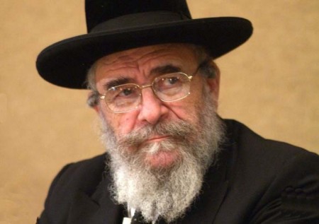 הרב לנדא: פתחת את הברז? חיללת שבת