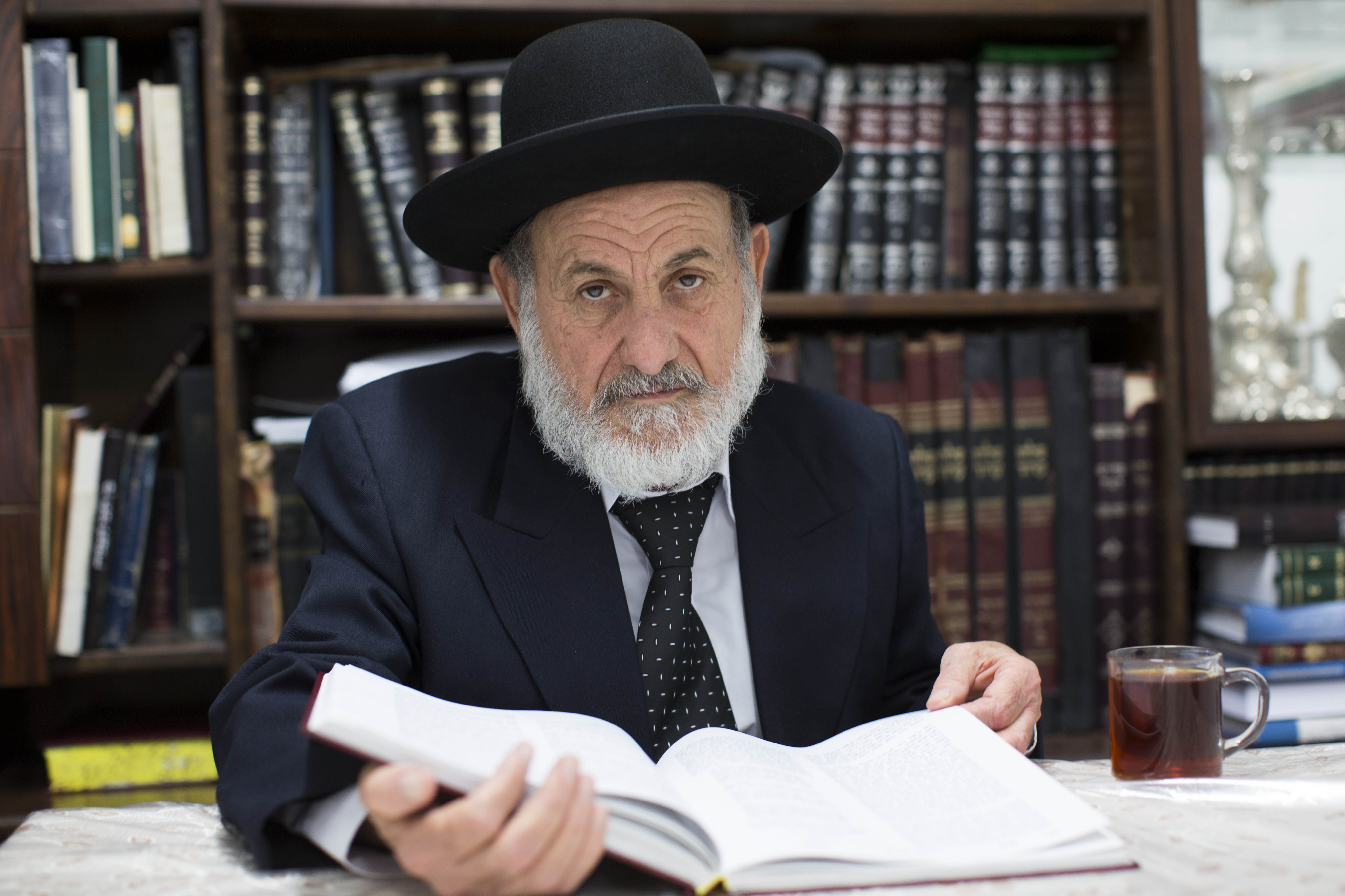 הגר"צ בוארון: "רק רבי אריה יציל את עולם התורה"