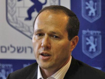 ניר ברקת מתכנן לפתוח חנויות בשבת